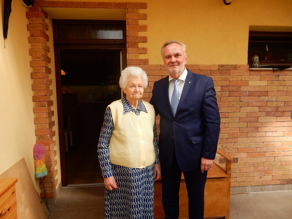 Lindwurm Mihályné, Éva néni 105 éves!